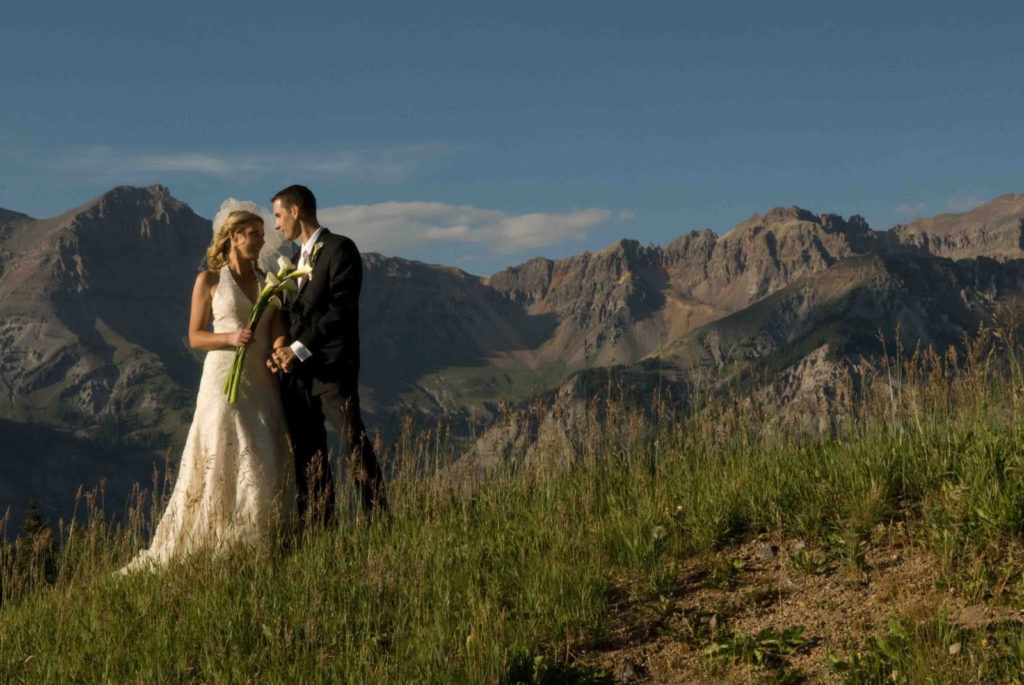 Wedding couple inTelluride