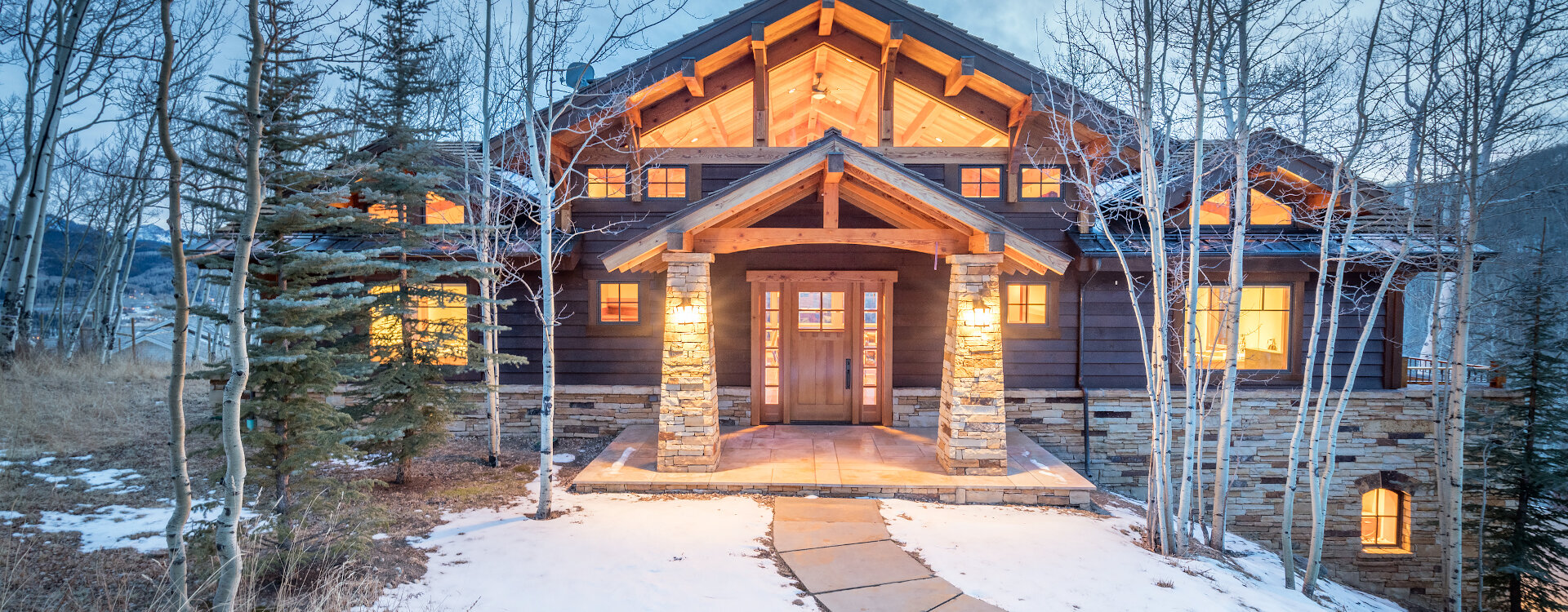 2-Telluride-Grand-Vista-Front-Exterior