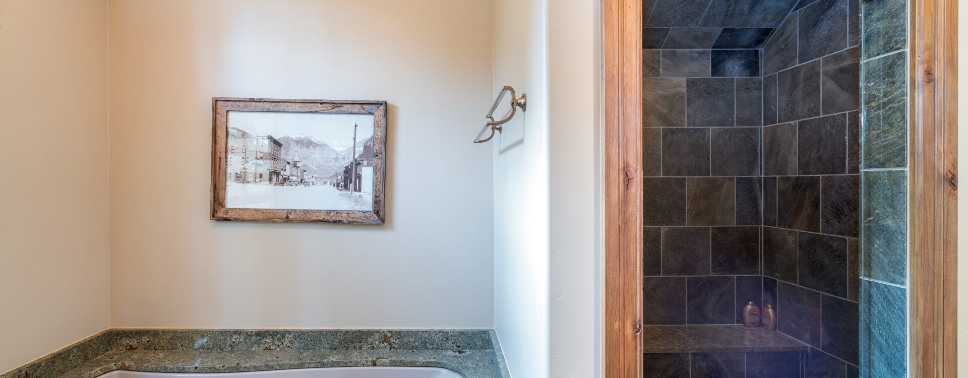 2.06-mountain-village-pinnacle-master-bathroom-2-tub-shower-web