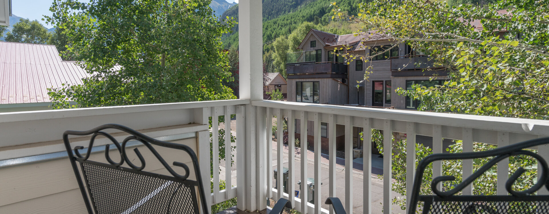 3.02-telluride-south-pacific-new-master-bedroom-private-balcony-web
