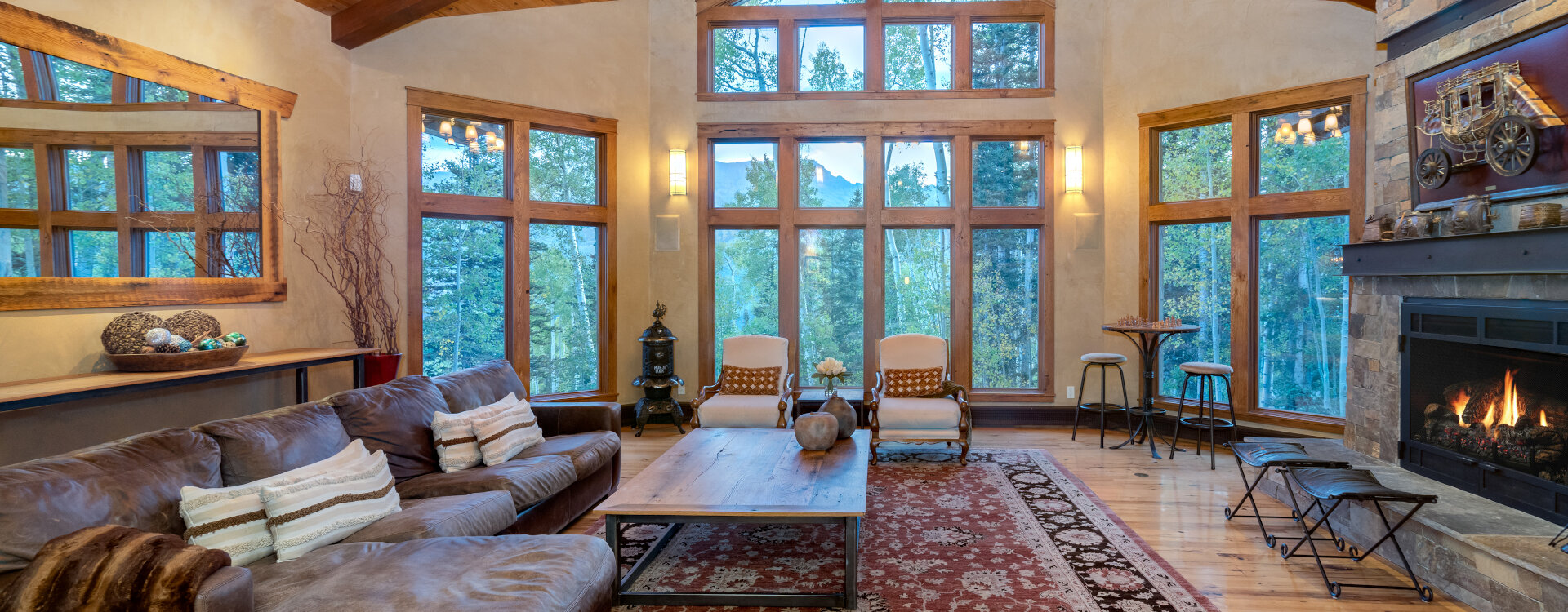 4-Telluride-Alpenglow-Great-Room