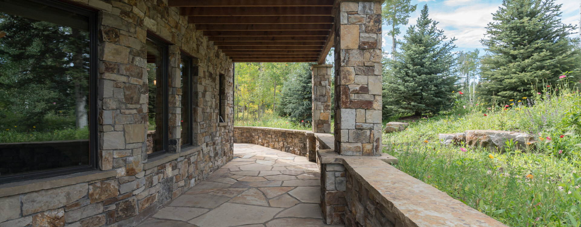 4.08-mountain-village-pinnacle-stone-patio-web