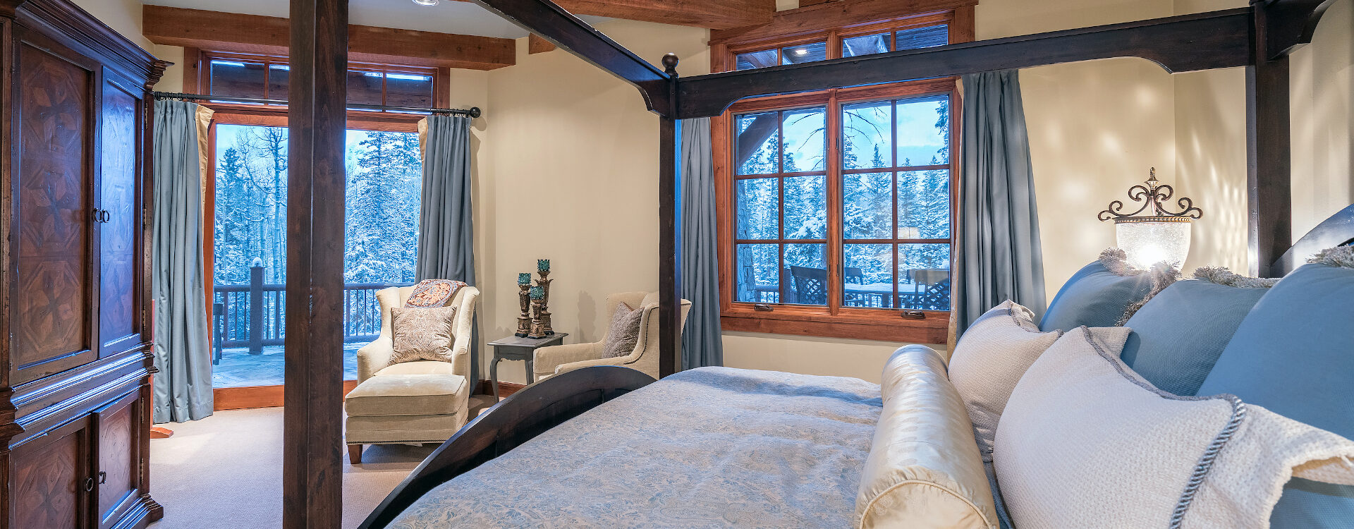 46-Telluride-Autumn-Ridge-Bedroom