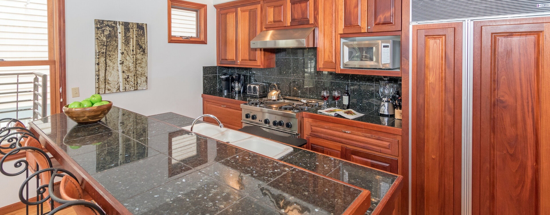 5-Telluride-PacificStreetTownhouse2-Kitchen-Web