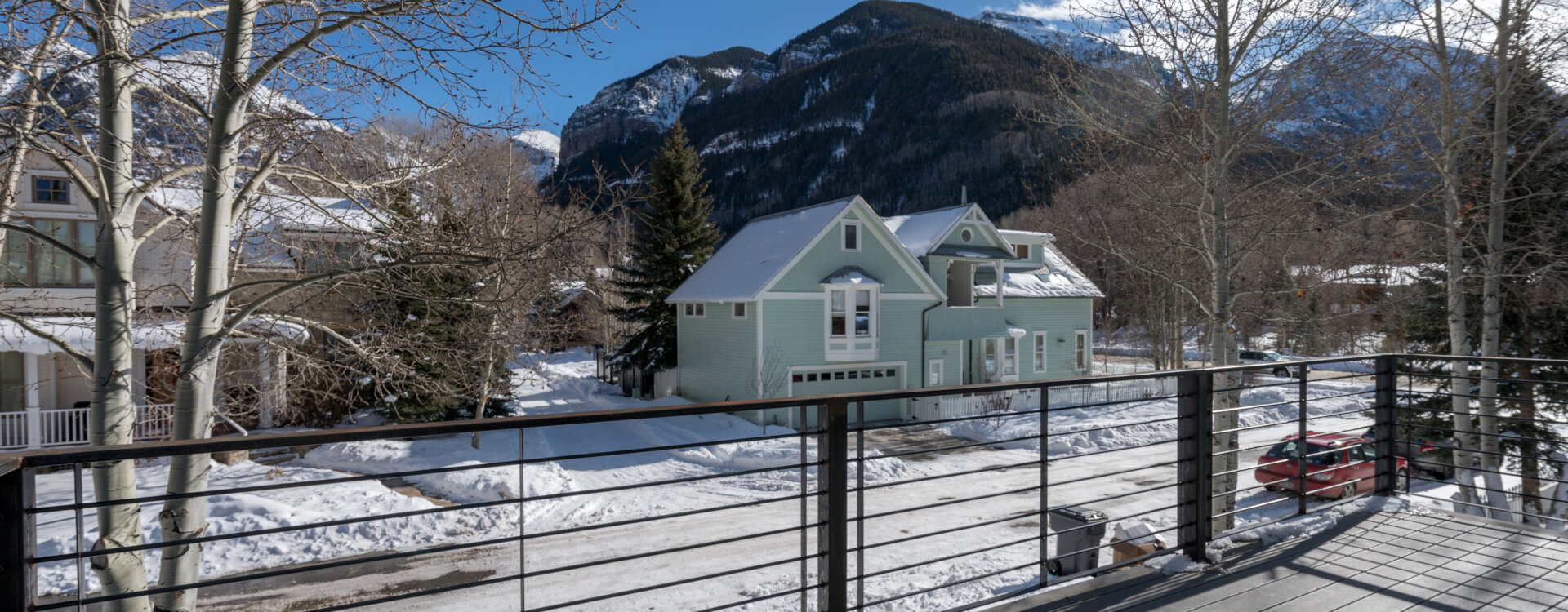 5-Telluride-Telluride_s-Peak-Living-Deck-View-Angle