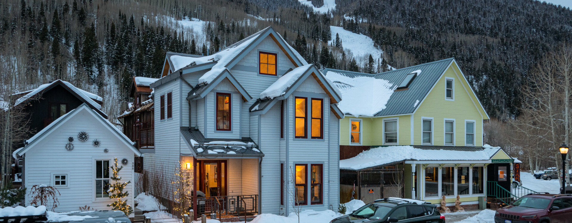 8.01-telluride-local-luxury-winter-exterior