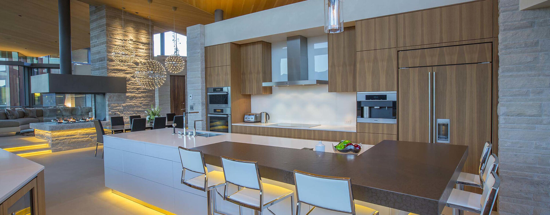 Copy of 12-RemoteTelluride-SunsetRidge-KitchenAngleEve-Web