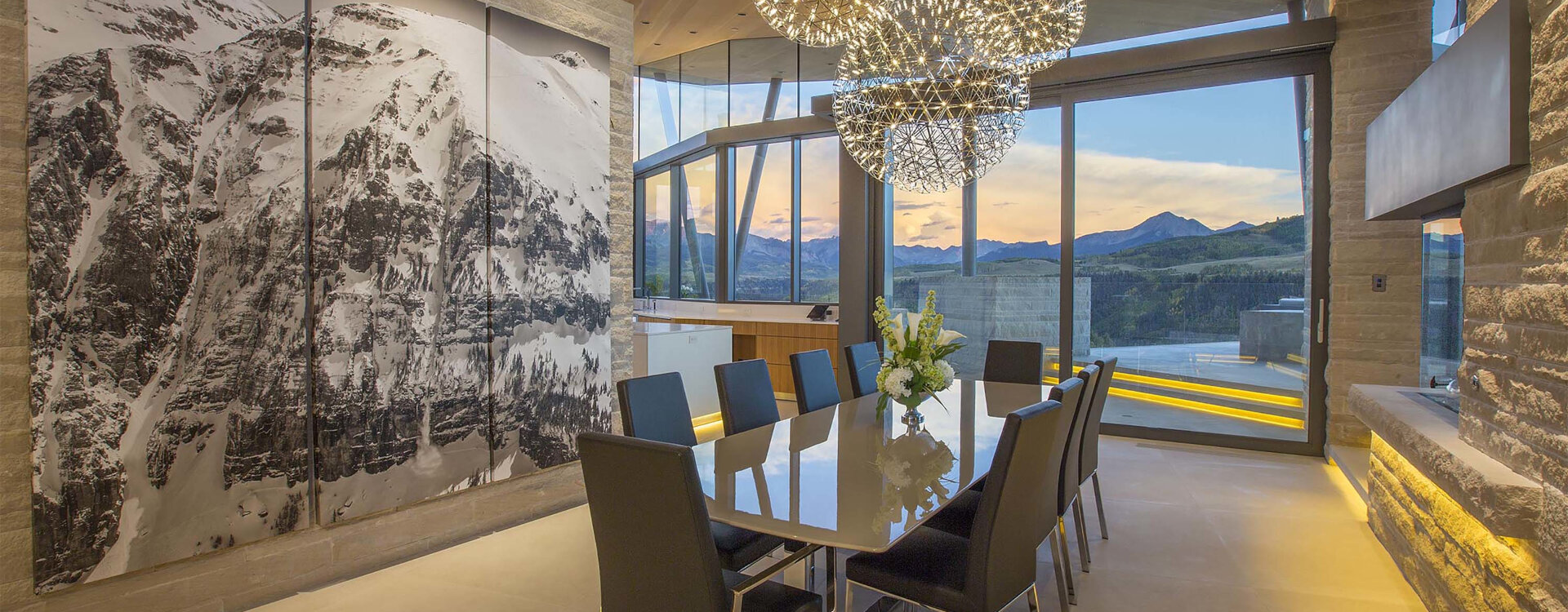 Copy of 18-RemoteTelluride-SunsetRidge-DiningRoomview-Web