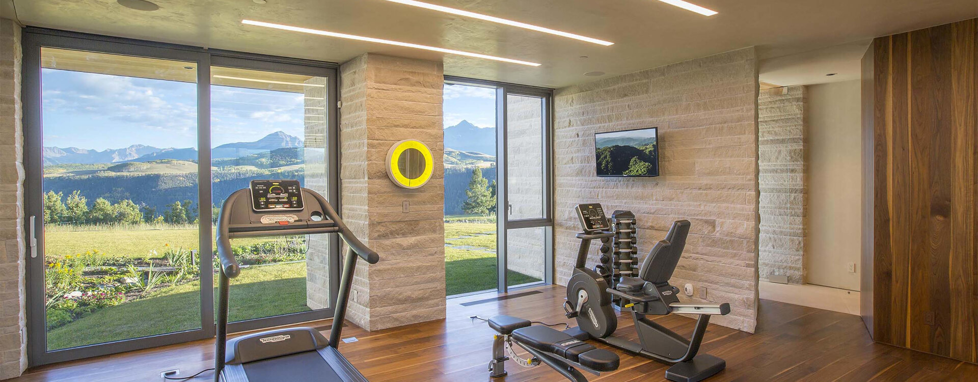 Copy of 45-RemoteTelluride-SunsetRidge-Gym-Web