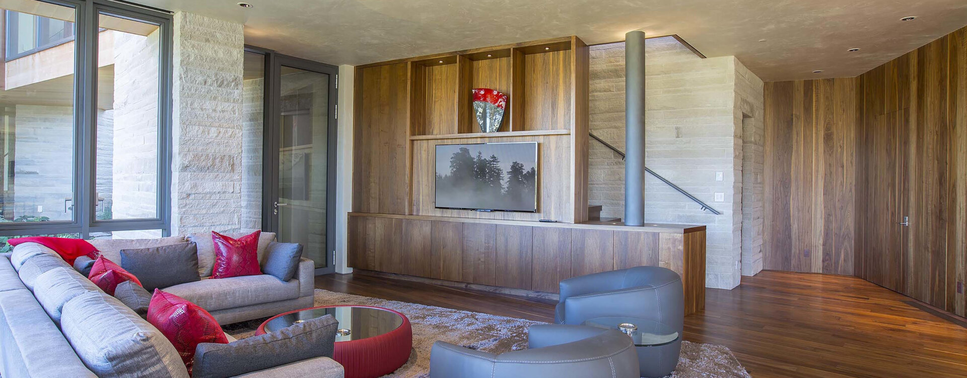 Copy of 55-RemoteTelluride-SunsetRidge-LowerLivingRoom-Web