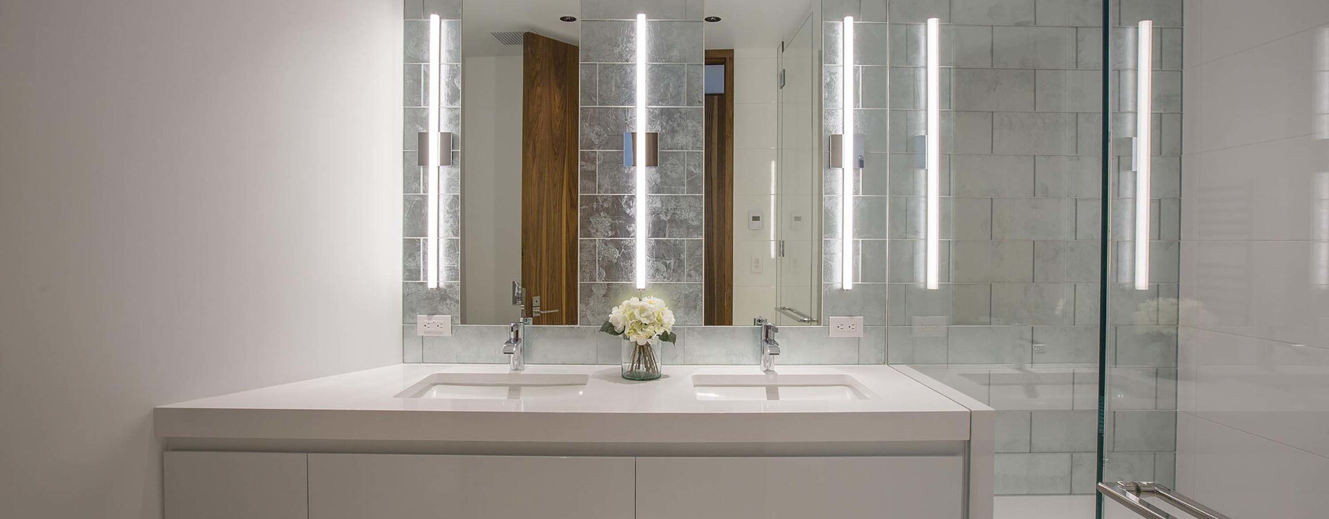 Copy of 60-RemoteTelluride-SunsetRidge-GuestBathI-Web