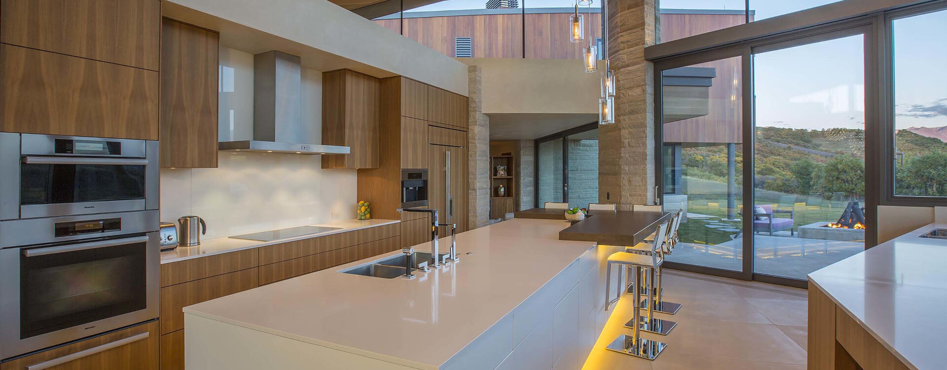 Copy of 8-RemoteTelluride-SunsetRidge-KitchenRevEve-Web
