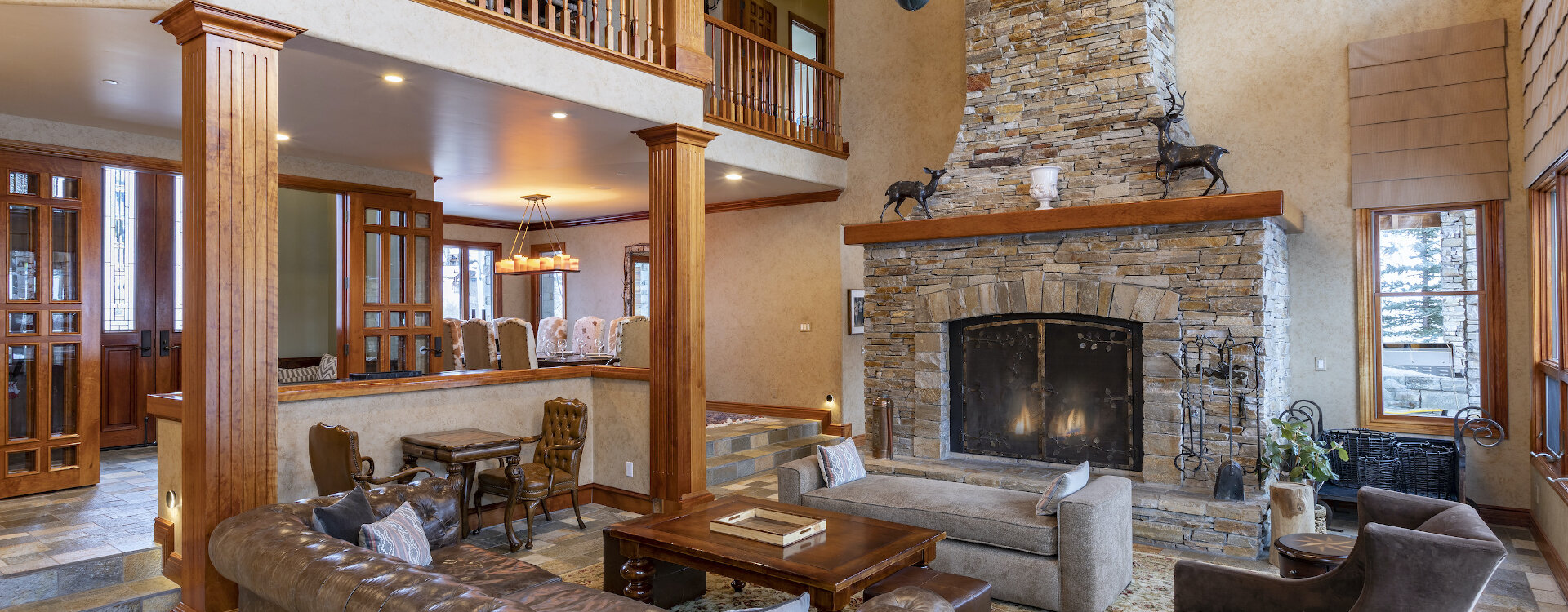 1.03-telluride-gold-hill-living-room