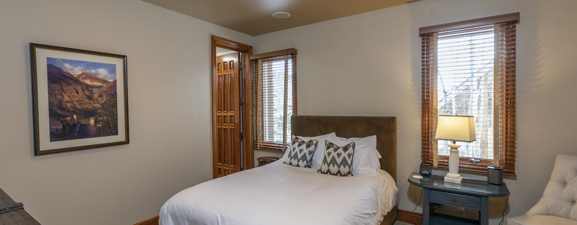 1.30-telluride-gold-hill-third-guest-bedroom