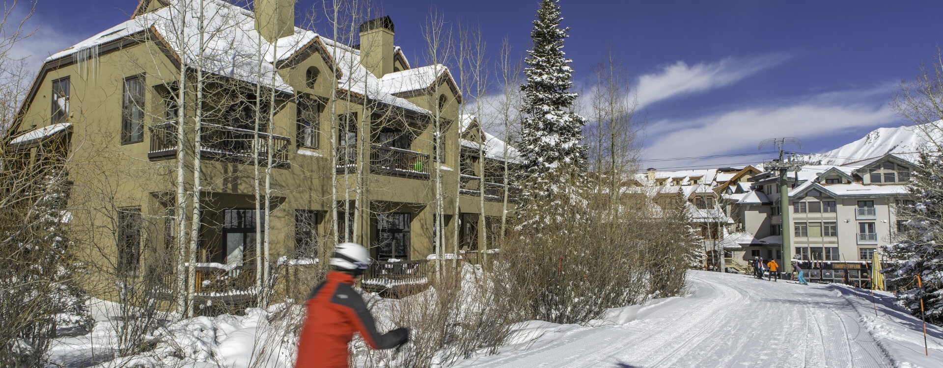 1.19-telluride-kayenta-lodge-walk-to-ski