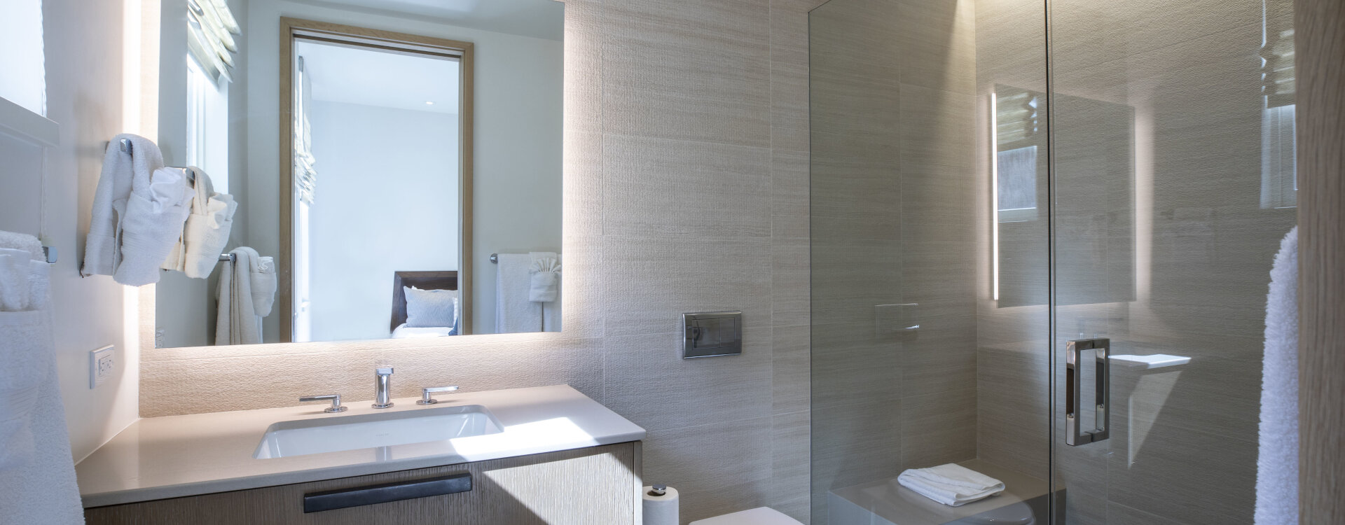 1.22-telluride-Alpenblick-Guest-Bathroom-1