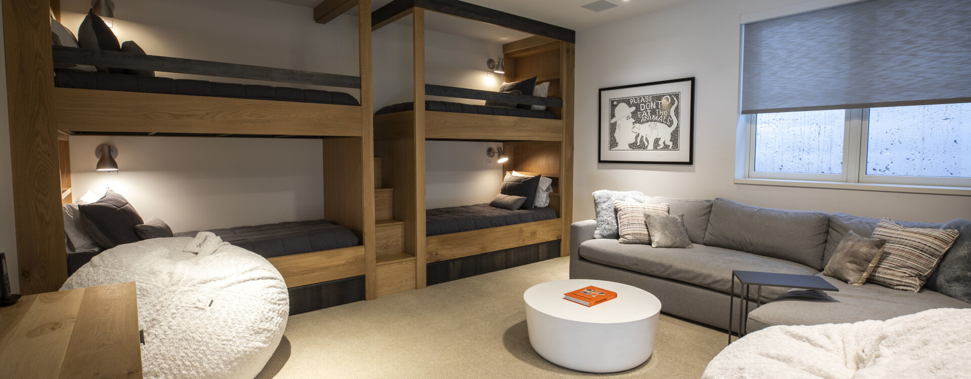 1.32-telluride-Alpenblick-Bunk-Room