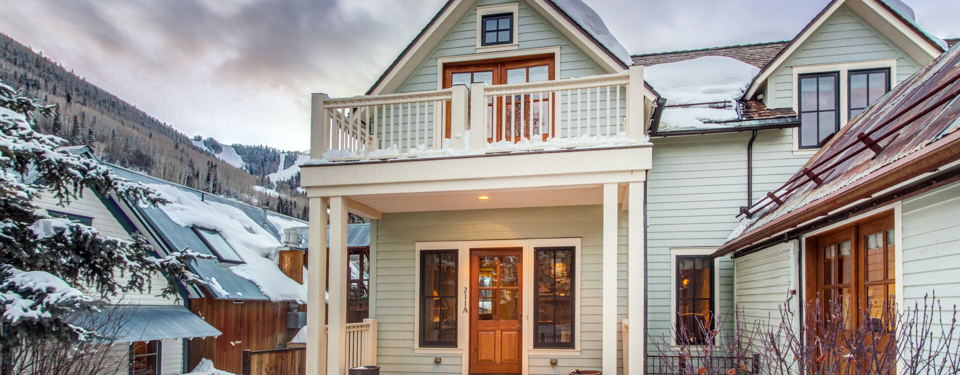 1-telluride-211-S-oak-Front-Exterior