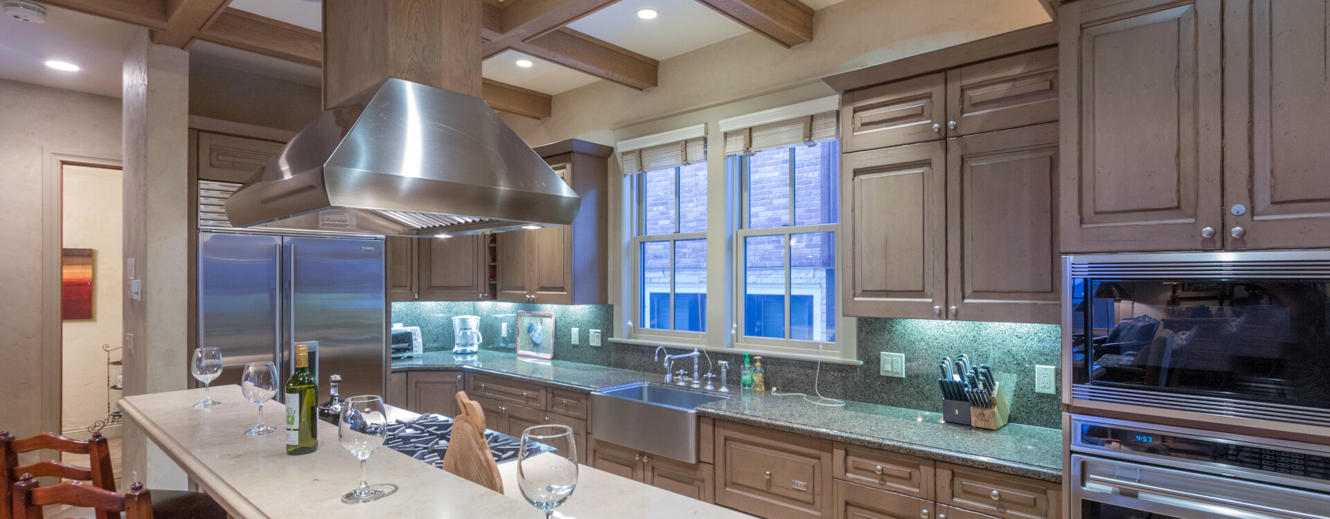 10-telluride-211-s-oak-Kitchen