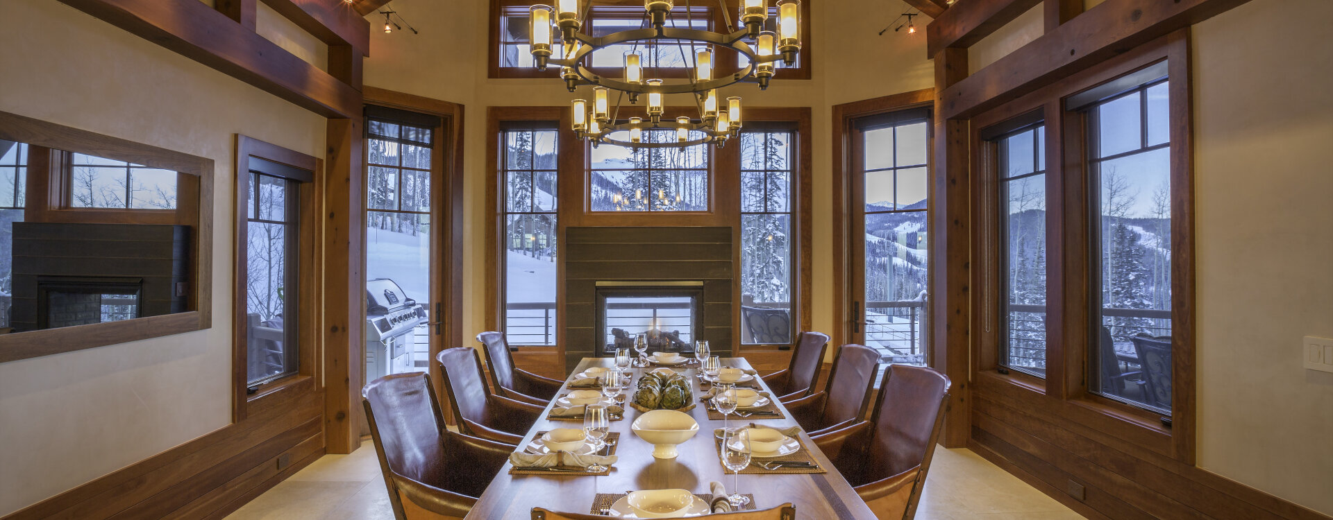 2.03-telluride-cabin-on-the-ridge-dining-room-center