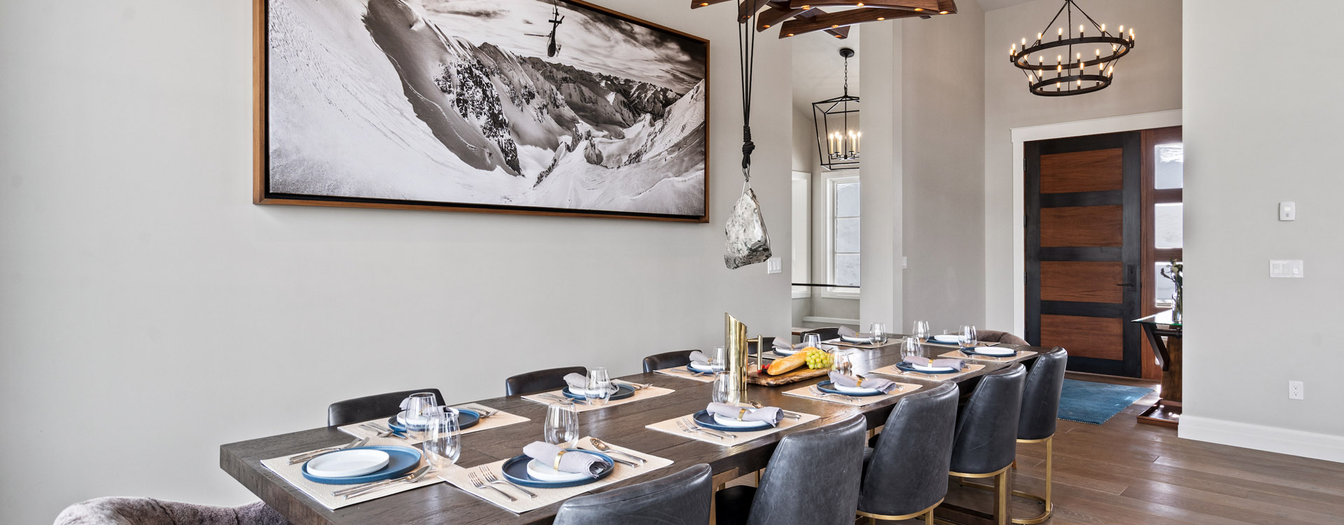 3.03-Fire-and-Ice-Mountain-Village-Vacation-Rental-Dining-6