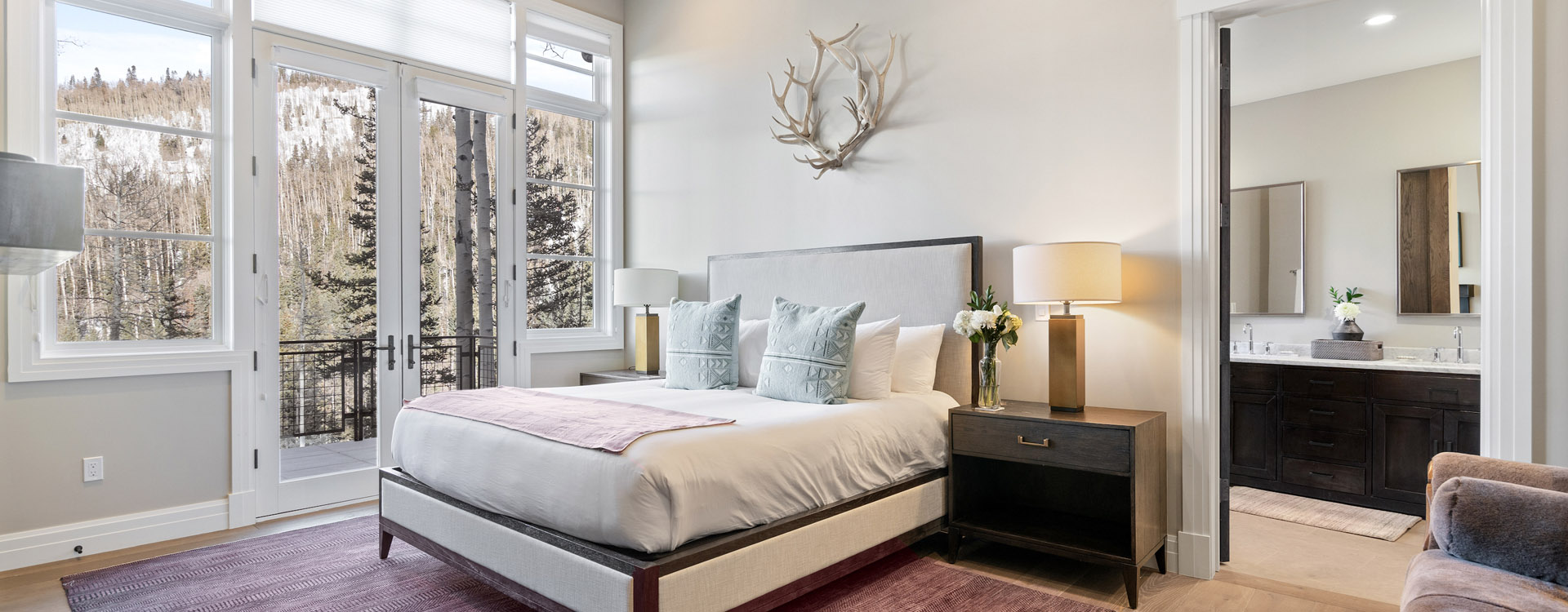 5.01-Fire-and-Ice-Mountain-Village-Vacation-Rental-Primary-Suite-1