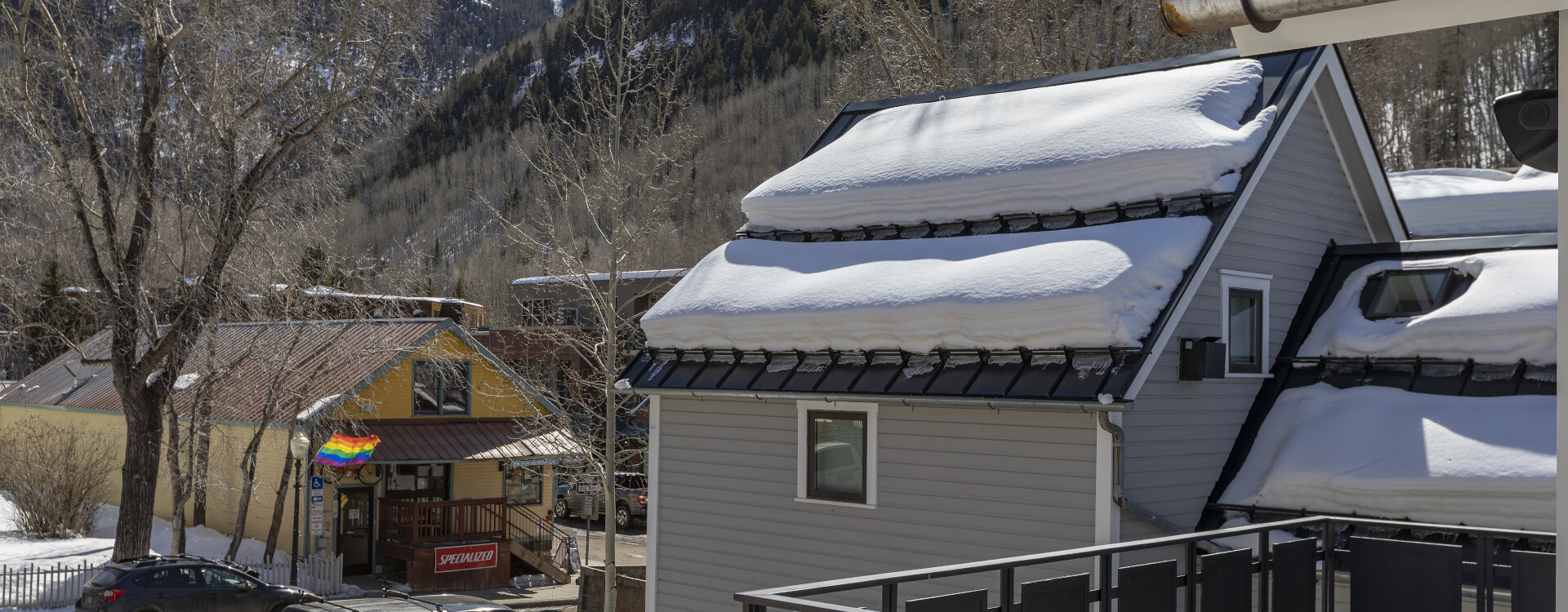 14.02-telluride-oak-at-the-gondola-deck-view-ballard