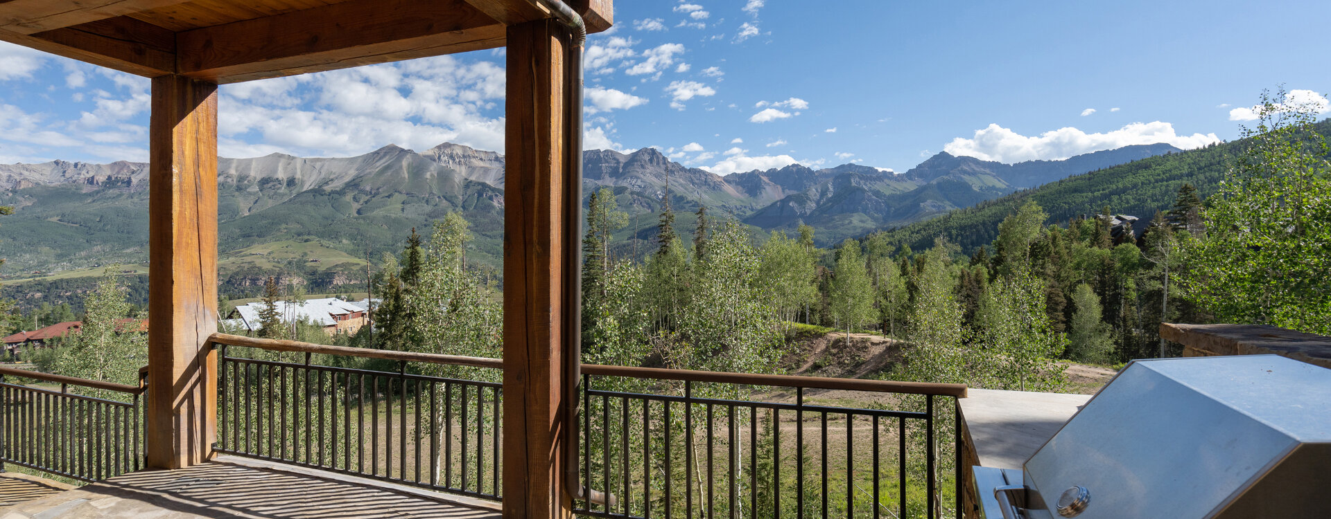 11.04-telluride-picture-perfect-patio-view