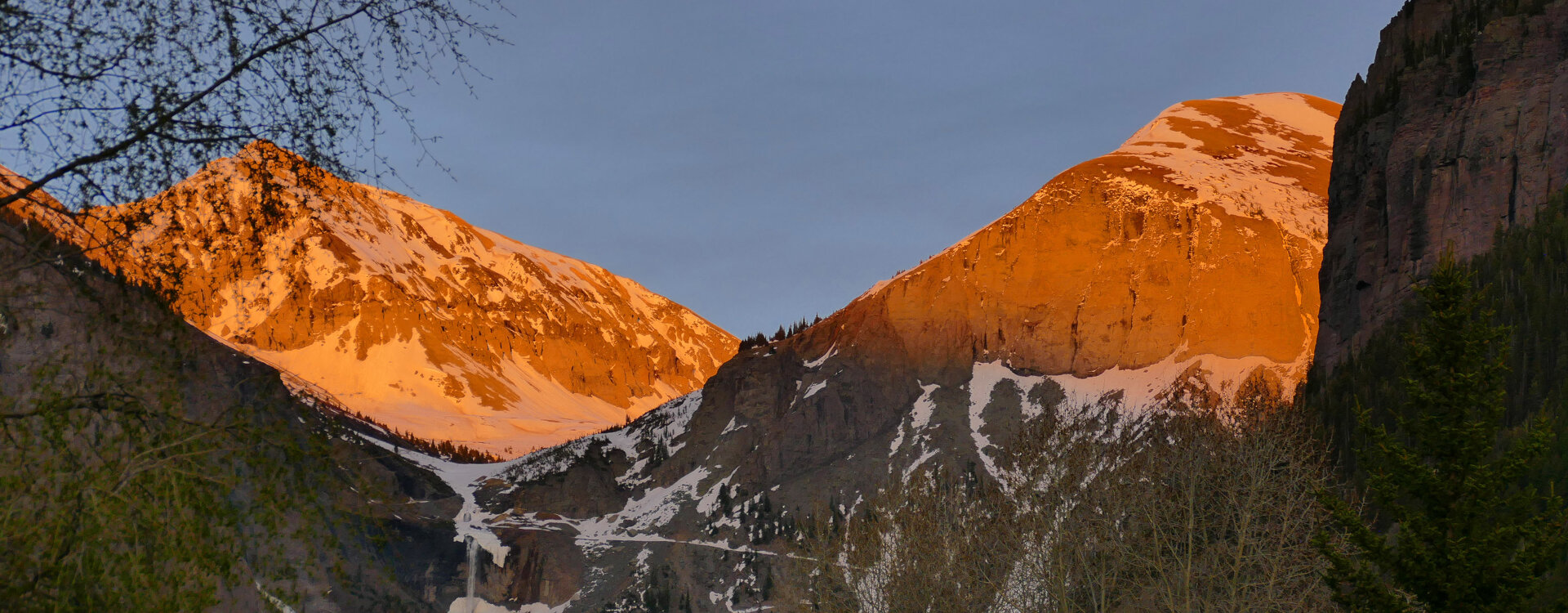 18.01-telluride-parkside-retreat-glow-view