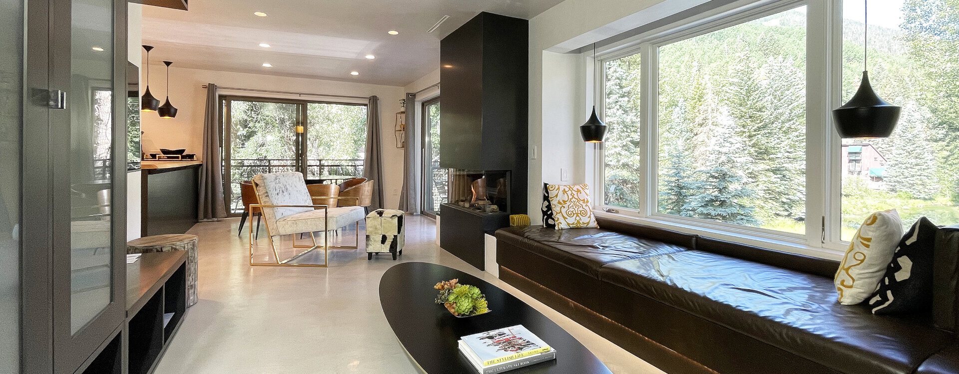 1.04-telluride-bear-creek-modern-4-living_room_1