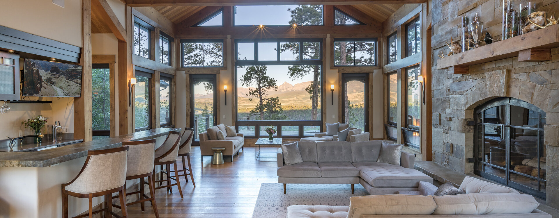 1.3-telluride-eagle_s-ridge-living-room