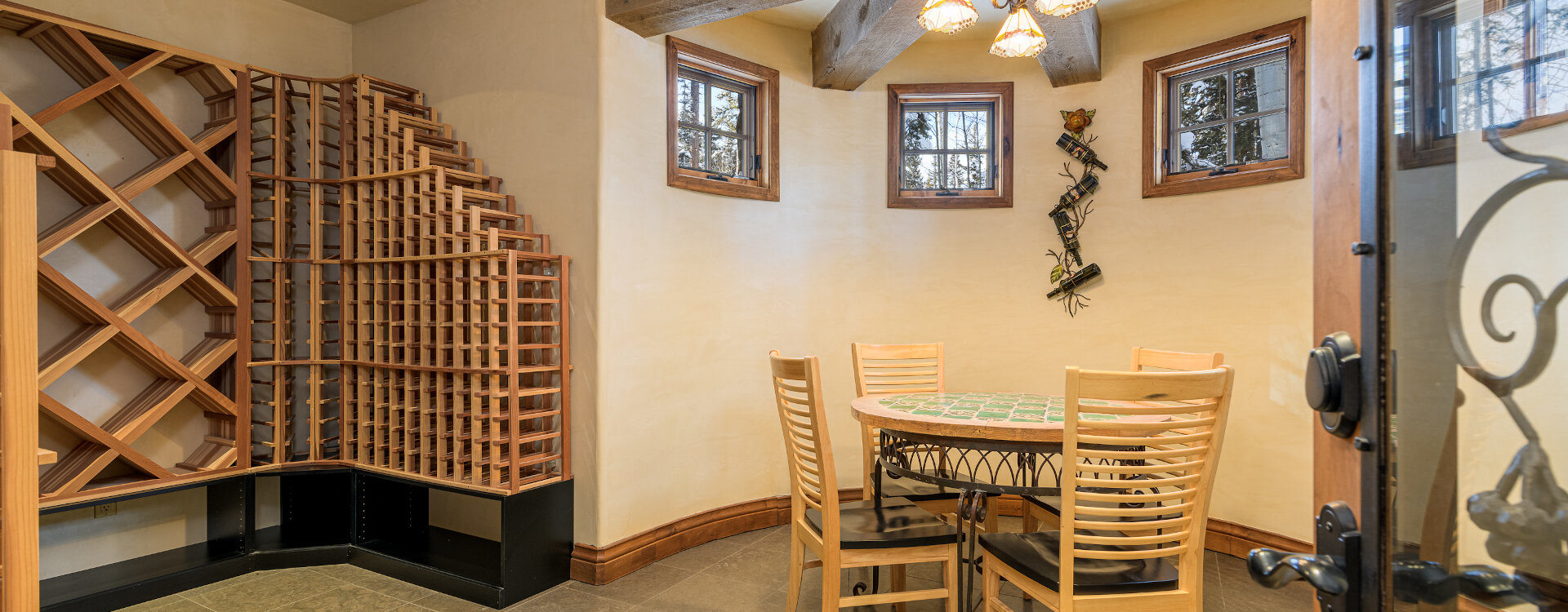 1.35-telluride-twin-elk-wine-cellar