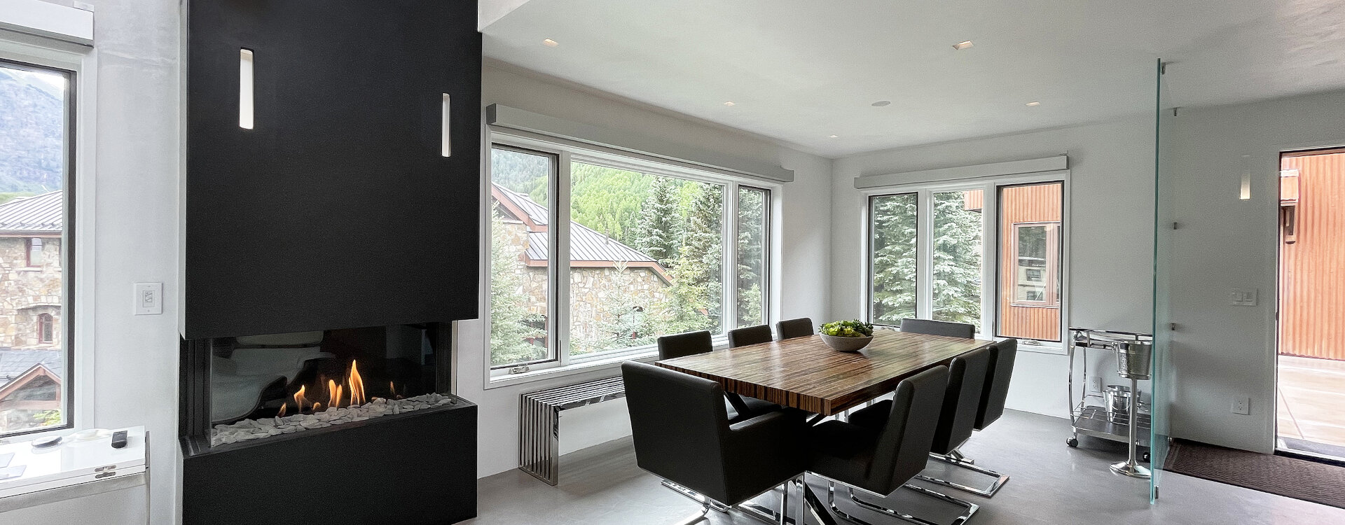 2-telluride-bear-creek-modern-12-dining-room