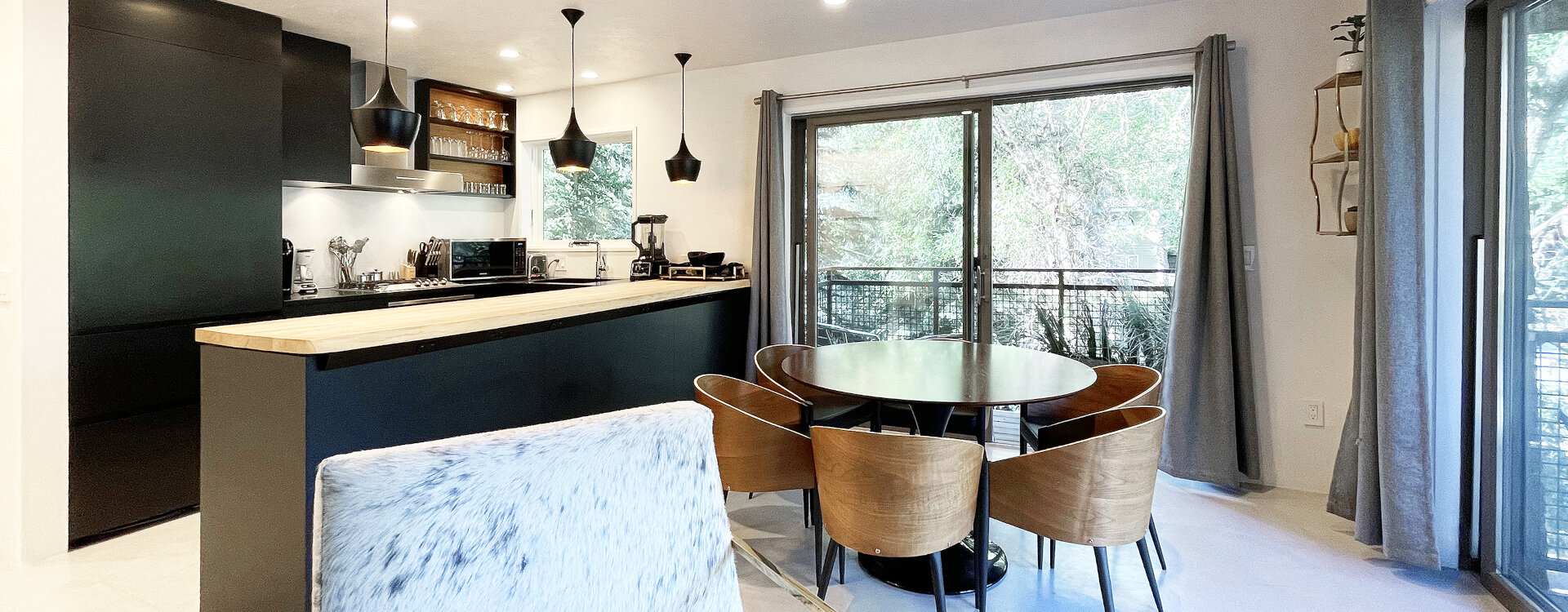 2.03-telluride-bear-creek-modern-4-kitchen_and_dining_1