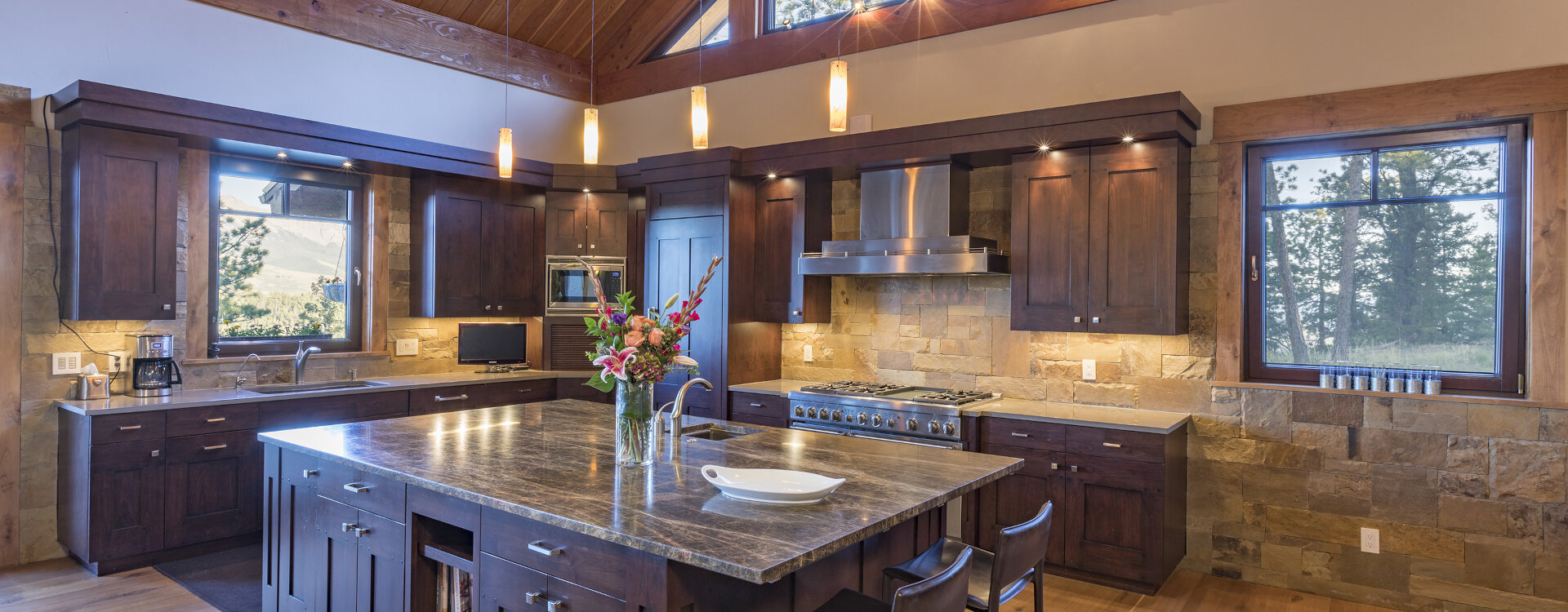 3-telluride-eagle_s-ridge-Kitchen