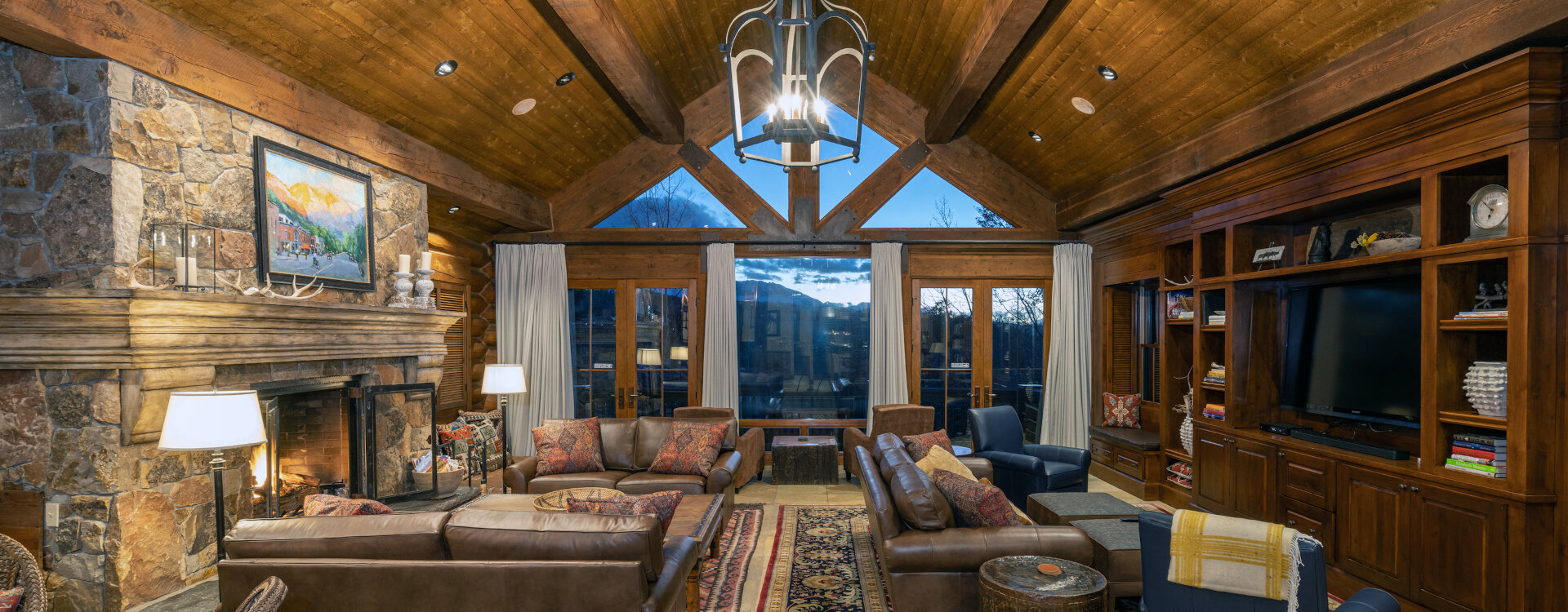 3.01-MV-Country-Club-Estate-Great-Room-1