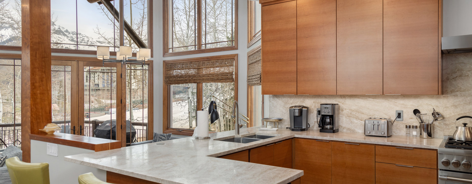 4.2-Meadows-Run-Modern-Mountain-Village-Kitchen-3