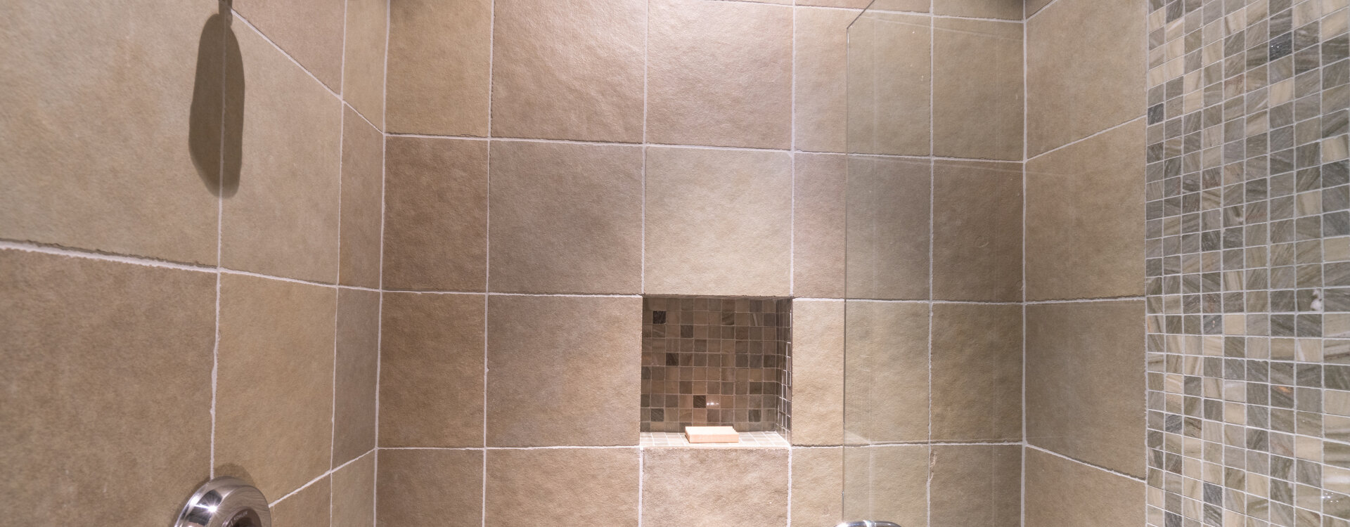 10.03-MV-Trailside-Nirvana-Bathroom3-2
