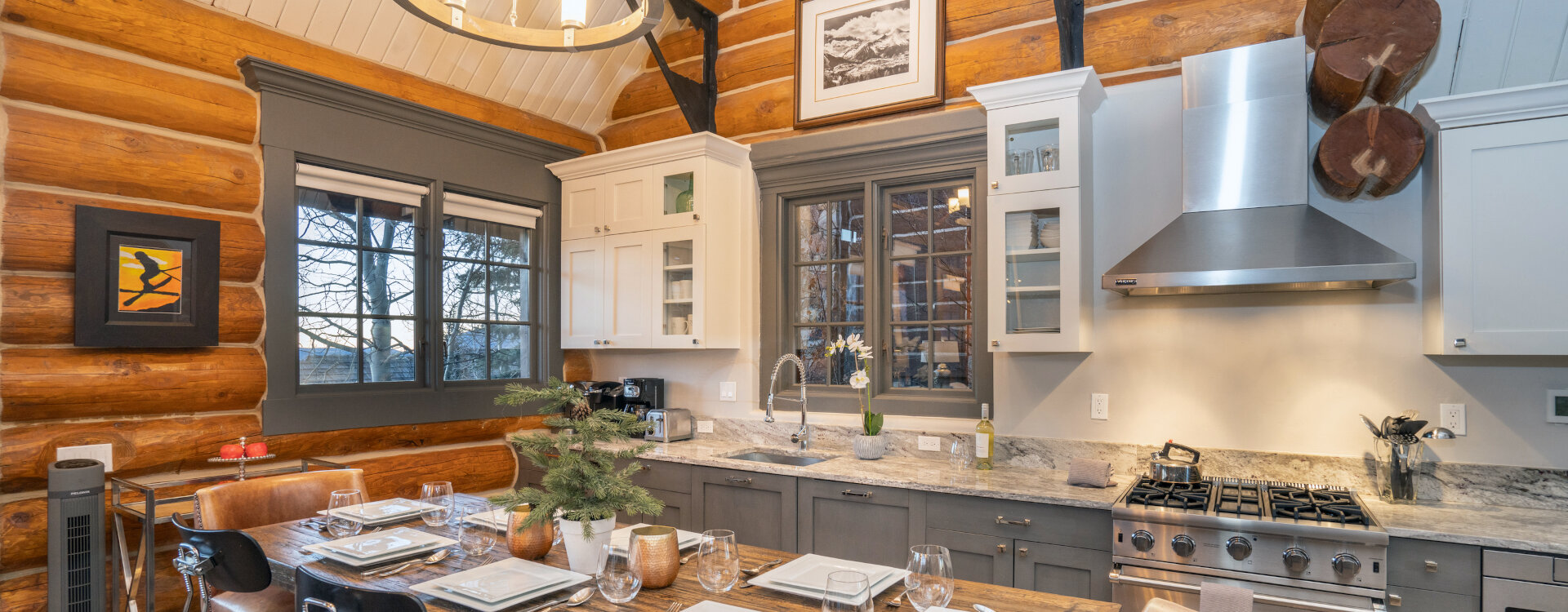 3.02-MV-See-Forever-Cabin-Kitchen-2