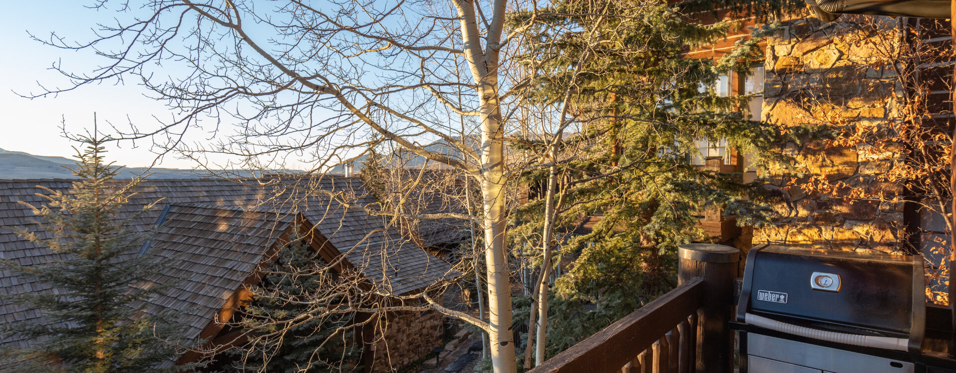 5.03-MV-See-Forever-Cabin-Deck-1