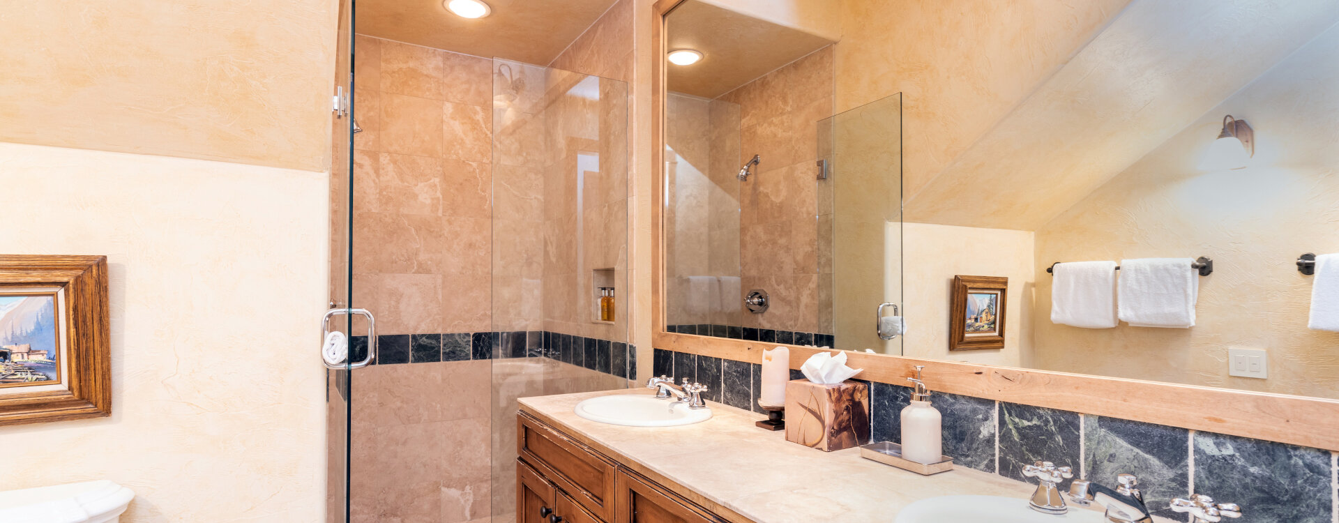 7.03-121-MV-San-Joaquin-Bathroom-1