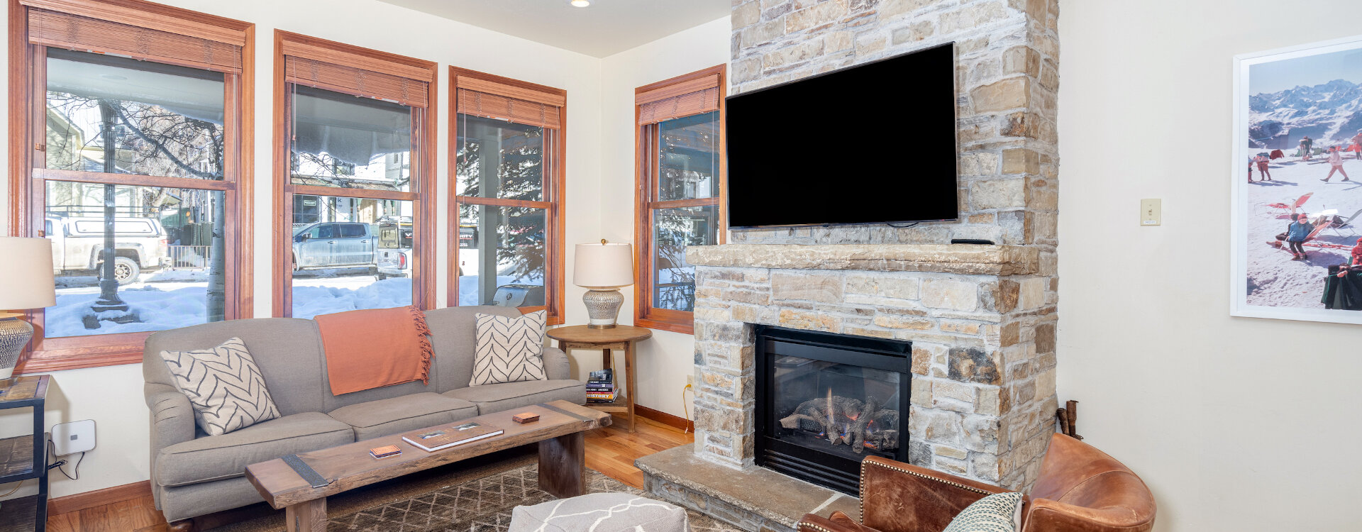 2.02-Telluride-Vacation-Rental-Maison-d’Apres-Living-Room-1