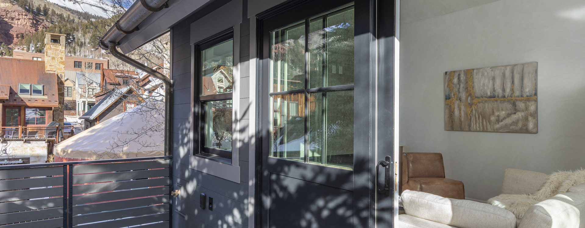 2.2-Aspen-Gondola-Telluride-Vacation-Rental-OutsideIn