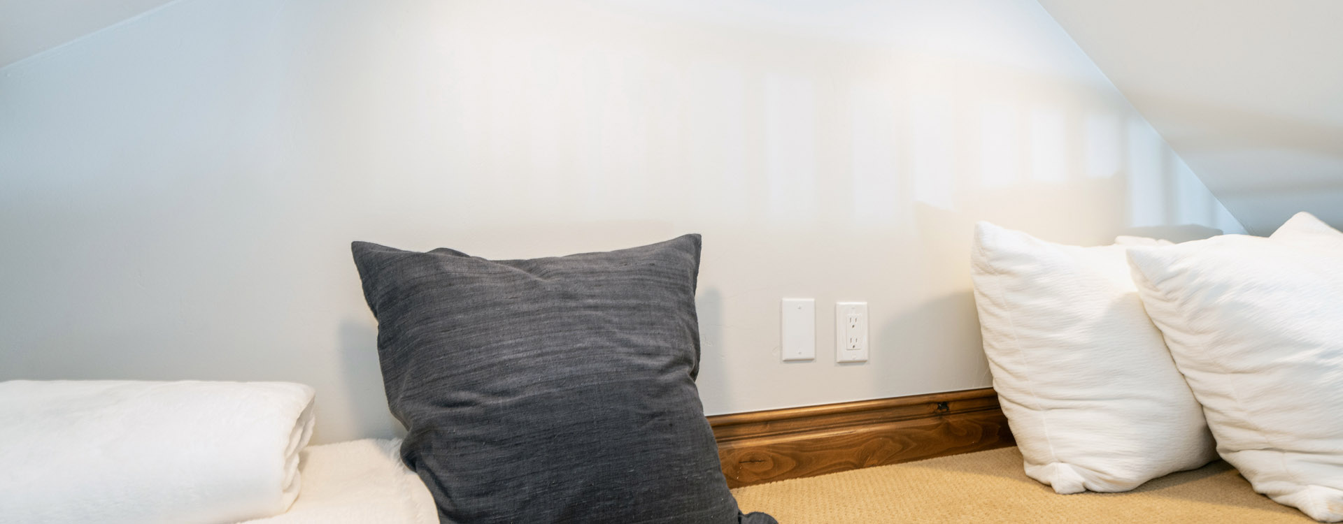 12.2_Aspen_Grove_Villa_Mountain_Village_Bed6_Loft