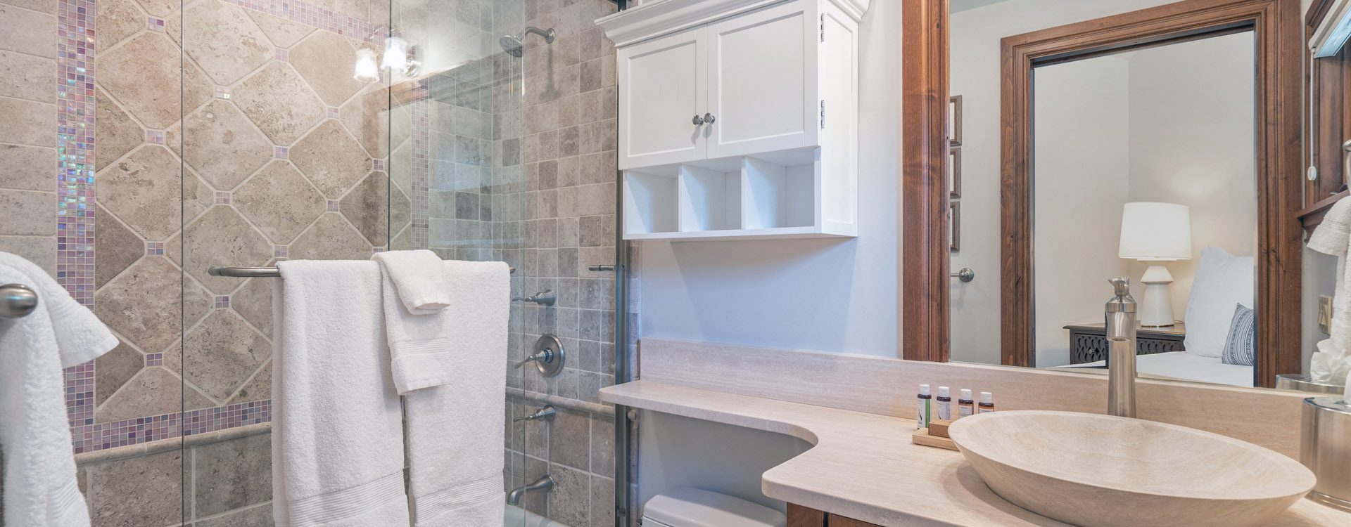 12.3_Aspen_Grove_Villa_Mountain_Village_Bed6_Bath1
