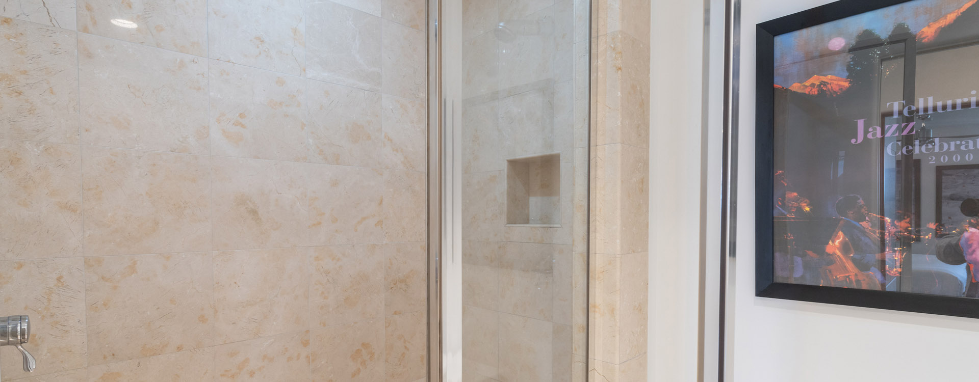 6.3_Sunshine_Outlook_Mountain_Village_Bedroom2_Bathroom1_Shower