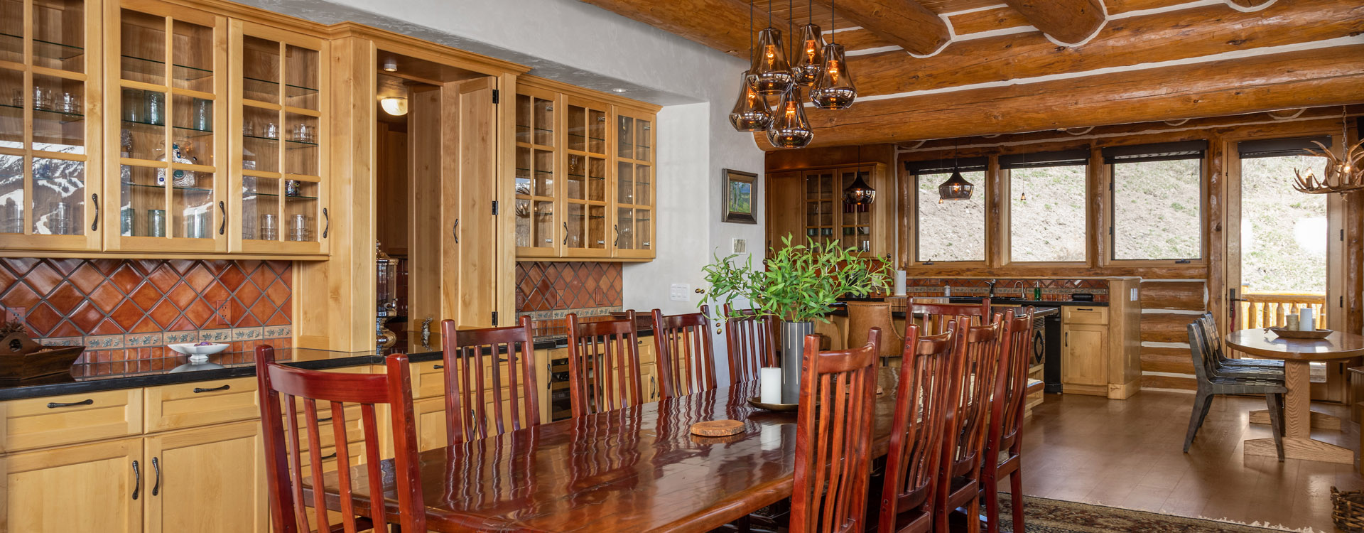 Campbell-Peak-Retreat-Remote-Telluride-Dining-Area