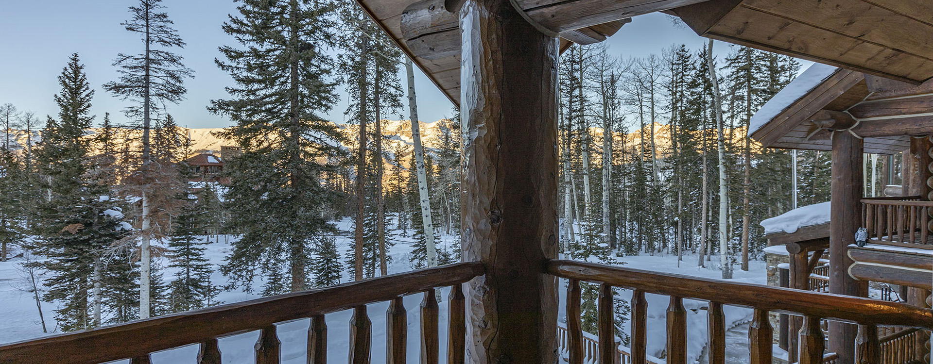 11-bearpaw-manor-telluride-deck-view