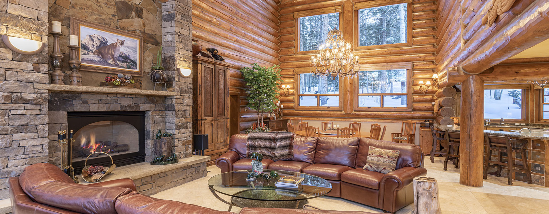 2.02-bearpaw-manor-telluride-great-room-dining-room