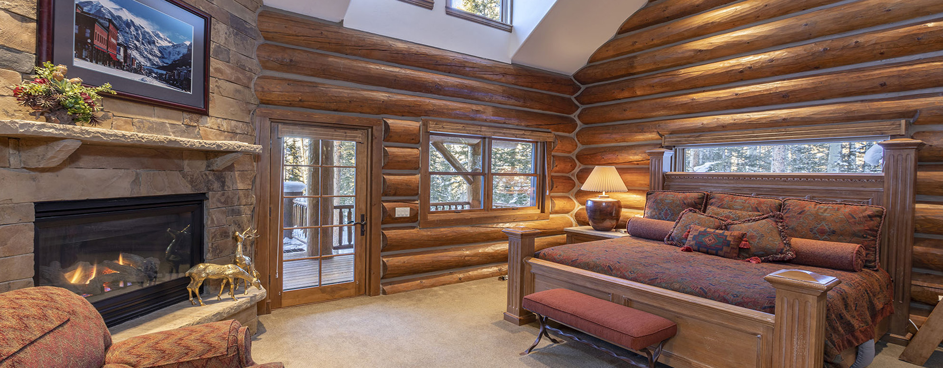 5.0-bearpaw-manor-telluride-primary-suite